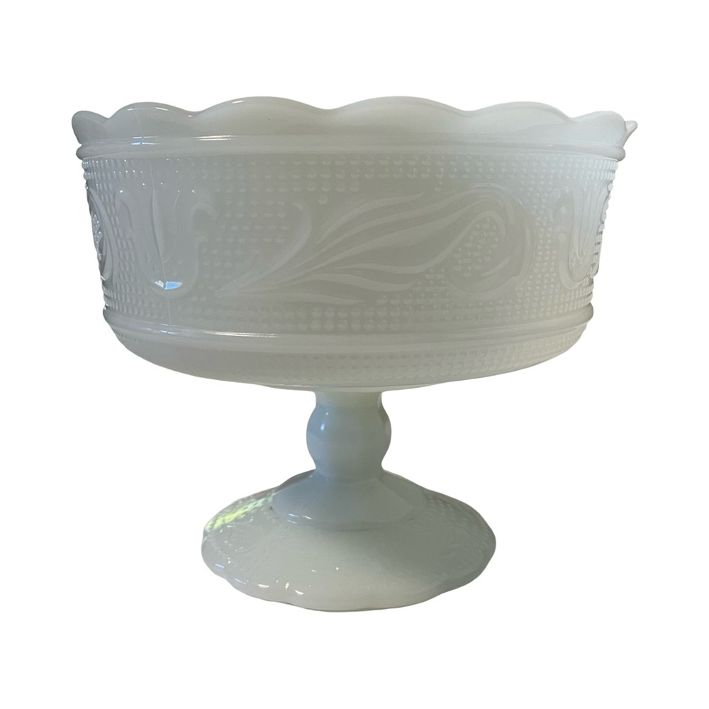 🤍 Vintage E.O. Brody Milk Glass Compote Bowl – Mid-Century Footed Dish 🤍 - Picture 2 of 4